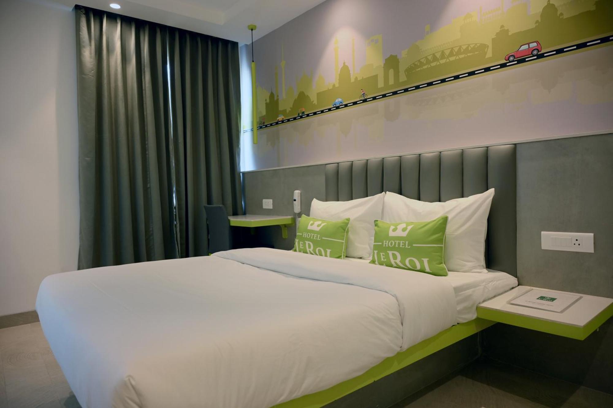 Hotel Le Roi Express Karol Bagh Delhi  Esterno foto